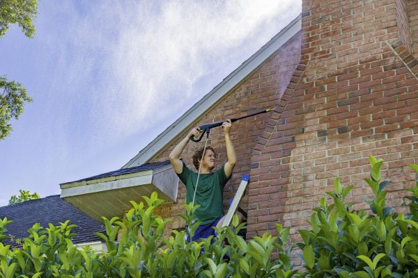 Brick House Cleaning in Niles