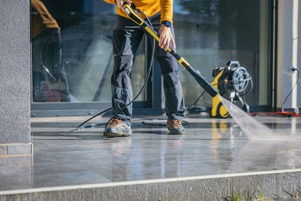 Concrete Cleaning in Niles