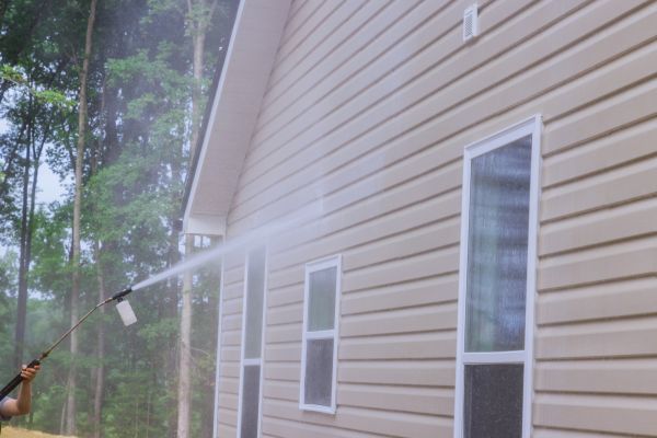 House Washing in Niles