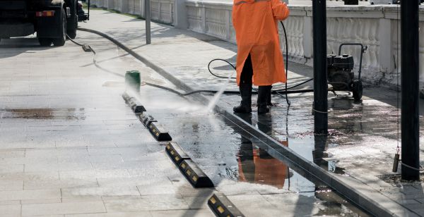 Parking Lot Pressure Washing in Niles