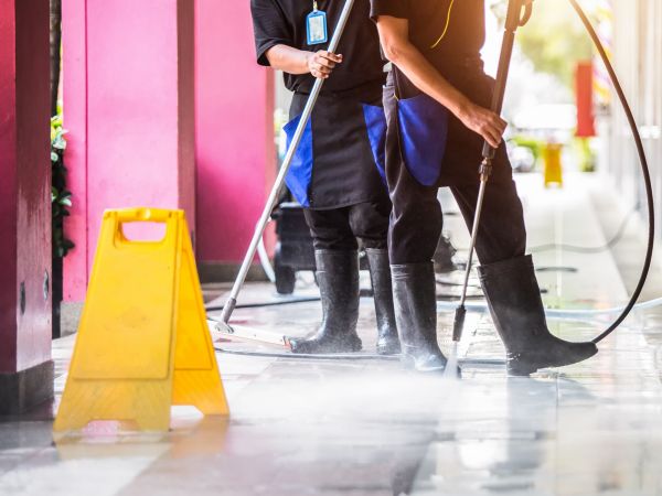 Commercial Power Washing in Niles