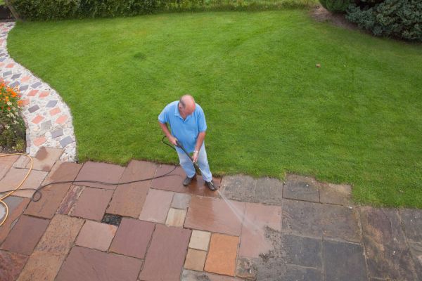Pavers Pressure Washing in Niles