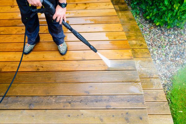 Cost of Porch Cleaning in Niles