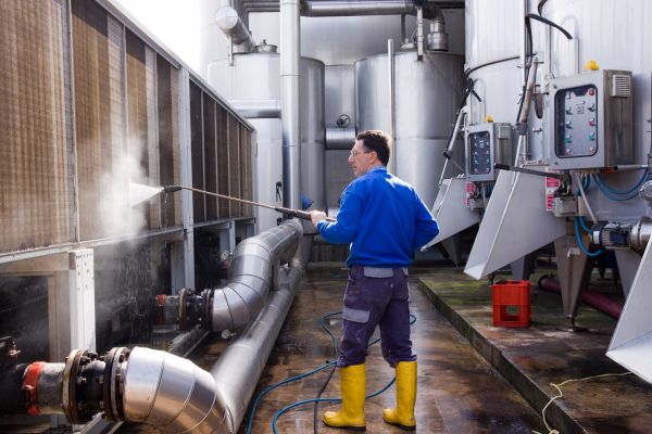 Business Pressure Washing in Niles